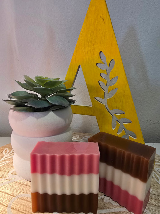 Neapolitan Soap Bar (4oz/bar)